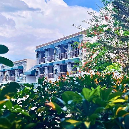 Sola Hotel Laoag Εξωτερικό φωτογραφία